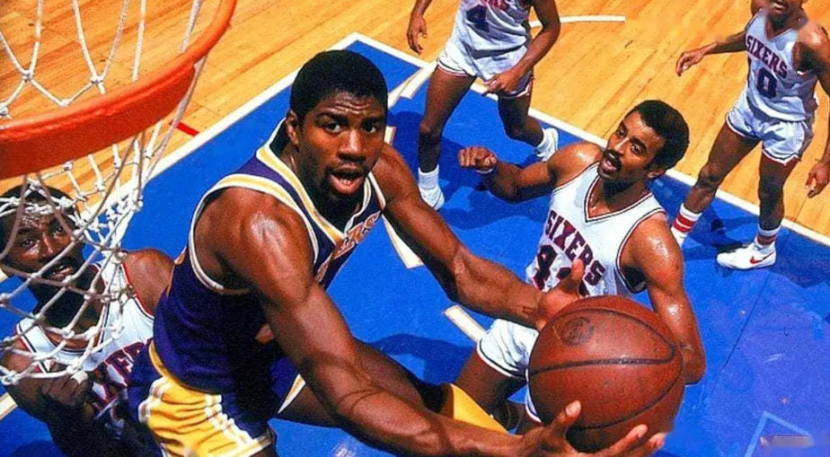 不仅体现在 不仅体现在