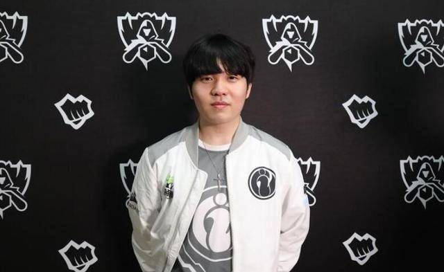 在詹姆斯和 在詹姆斯和