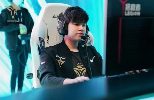 尼克斯是非 尼克斯是非