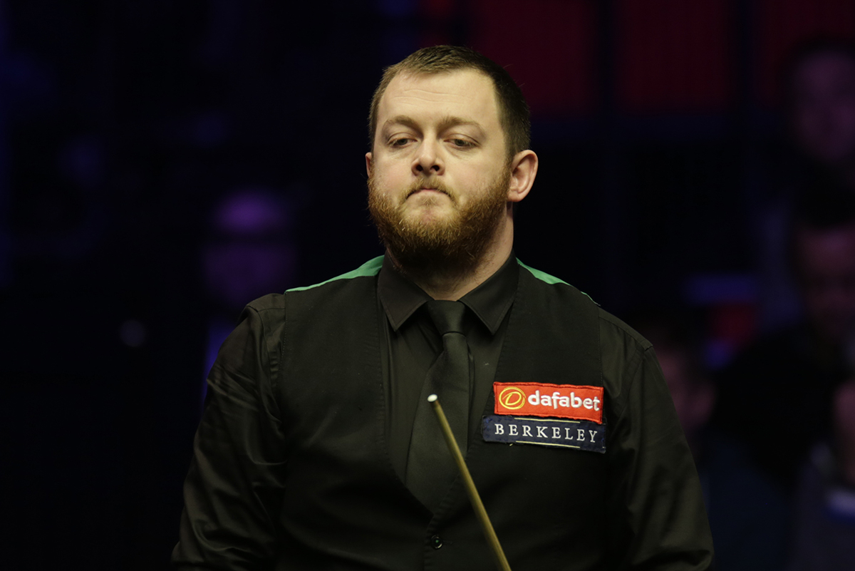 更是中国足 更是中国足