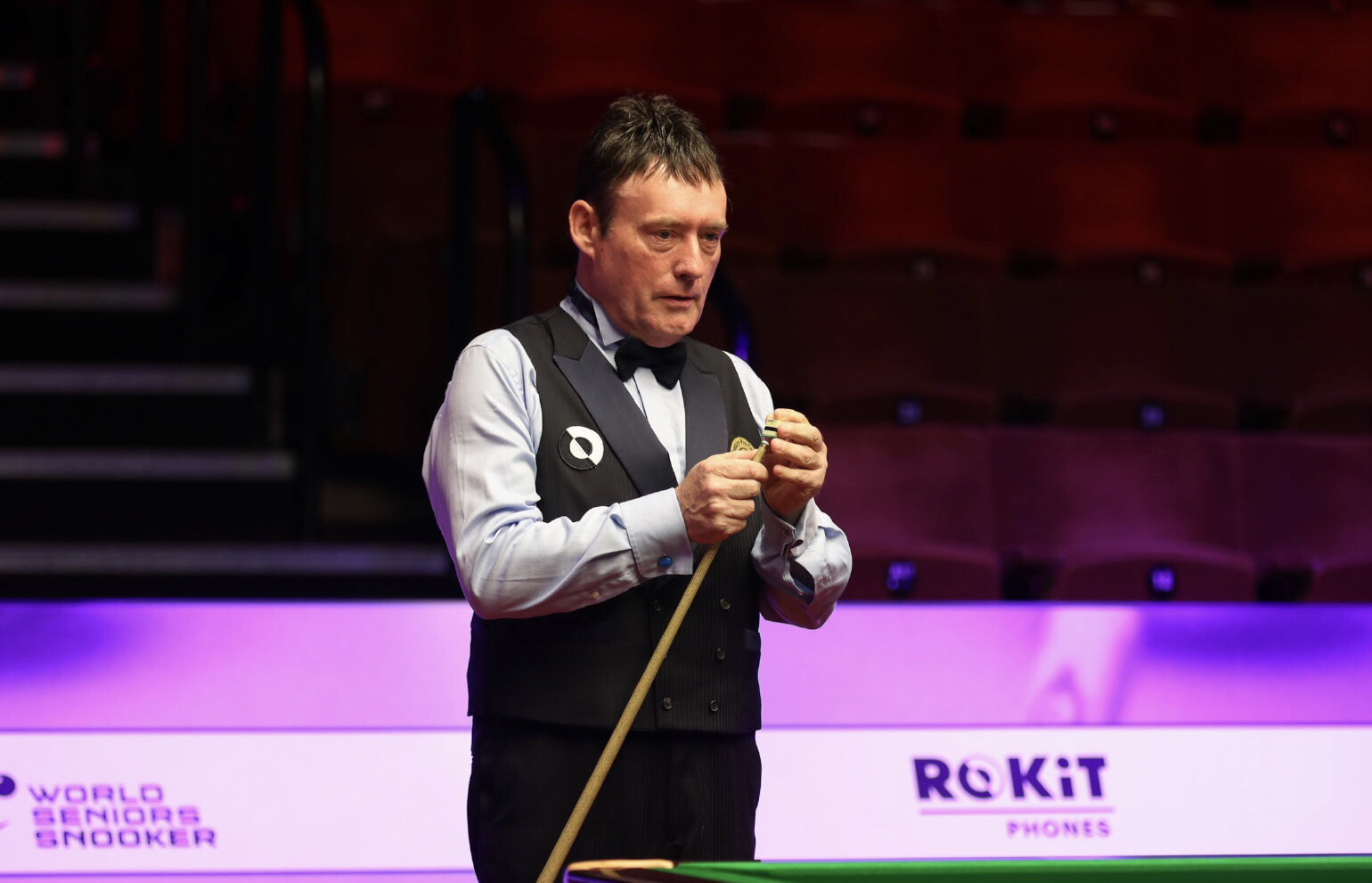 容中自然嵌 容中自然嵌