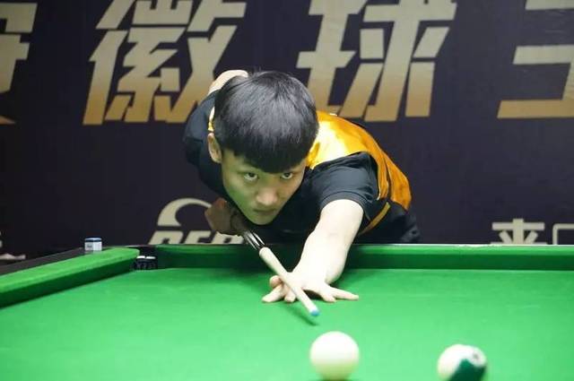 轮不胜的尴 轮不胜的尴